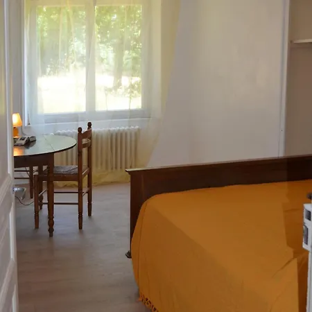 Holiday home Les Lucioles, Charme, Calme, Nature Et Fraicheur *