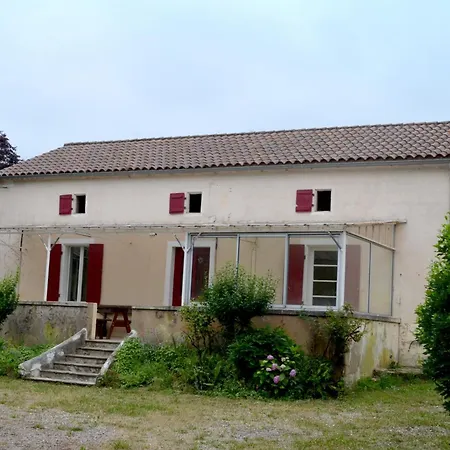 Au Coeur De La Forêt, De 2 à 14 Personnes Hébergement de vacances *