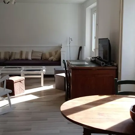 Au Coeur De La Forêt, De 2 à 14 Personnes * Soulaures