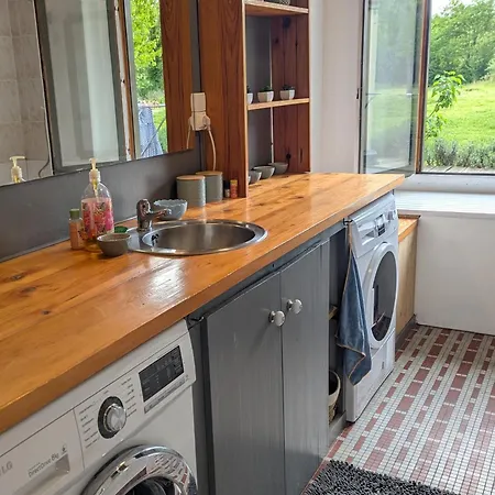 Au Coeur De La Forêt, De 2 à 14 Personnes * Soulaures